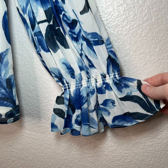 Talbots Women's Floral Blouse M Blue & White Long Pleated Bell Sleeve - Picture 5 of 13